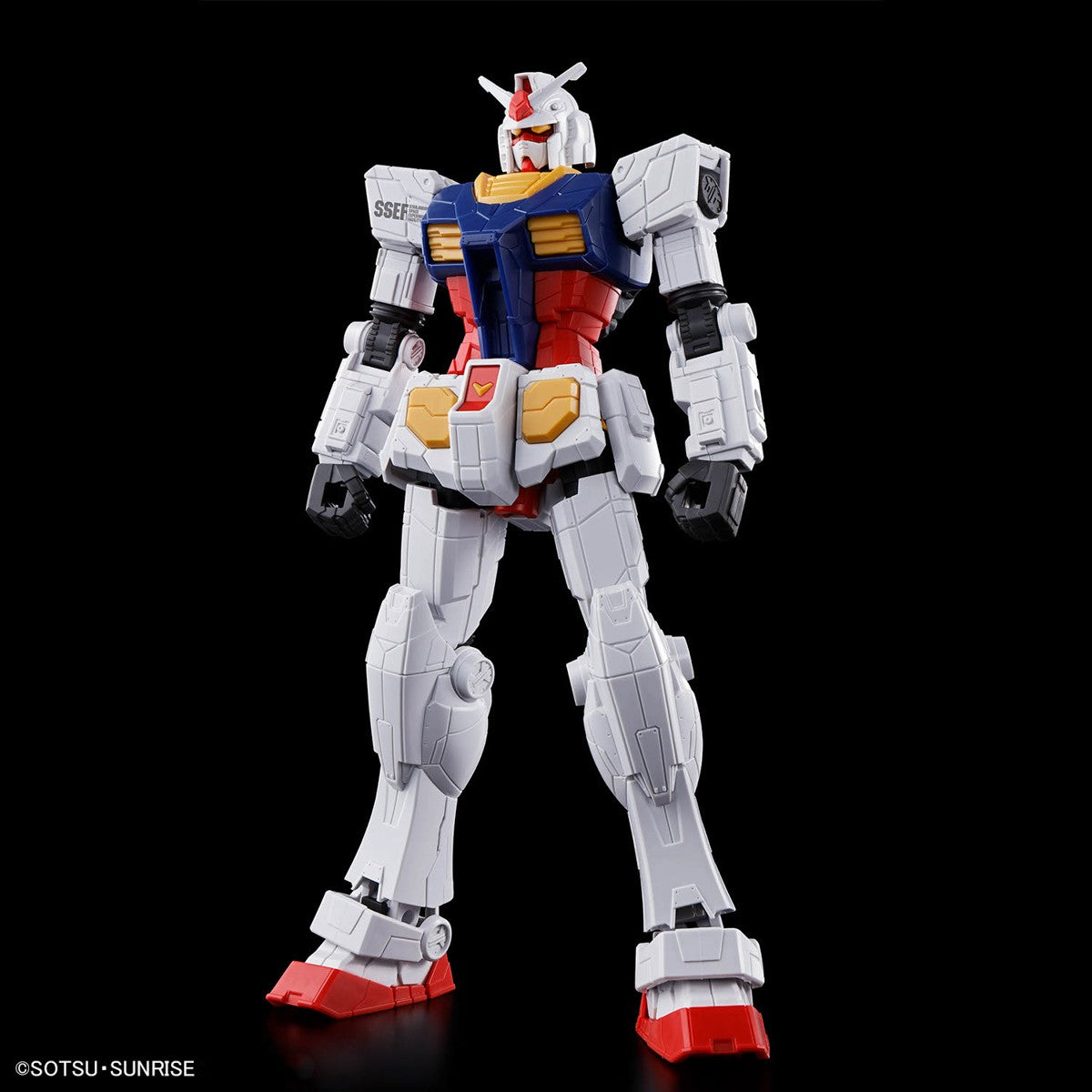 Bandai 2856818 ENTRY GRADE RX-78F00/E Gundam