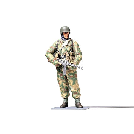 Tamiya 36304 WWII German Infantryman
