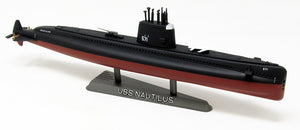 Atlantis L750 1/300 SSN 571 Nautilus Submarine Plastic Model Kit, Skill Level 2
