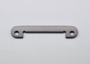 Serpent 500203 Pivot pin brace 20 deg fr SRX2