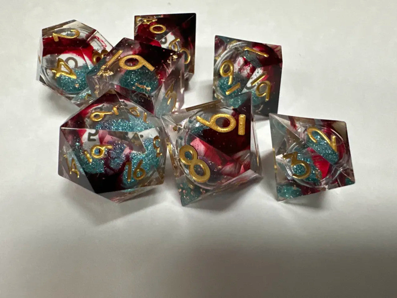 Gamerz Guard RD01398 Elemental Conflux Glitter Liquid Core Resin 7 Dice Set