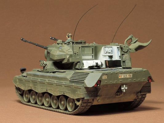 Tamiya 35099 West German Flackpanzer Gepard Kit
