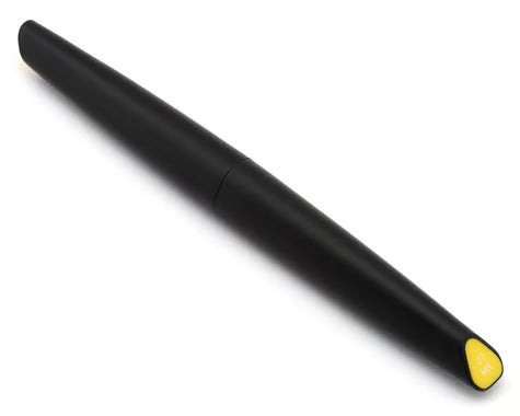 Dspiae MK-07 Soft Tip Water Based Acrylic Paint Marker (Yellow)