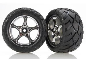 Traxxas 2478R Tires & wheels, assembled (Tracer 2.2" chrome wheels, Anaconda® 2.2" tires with foam inserts) (2) (Bandit rear)