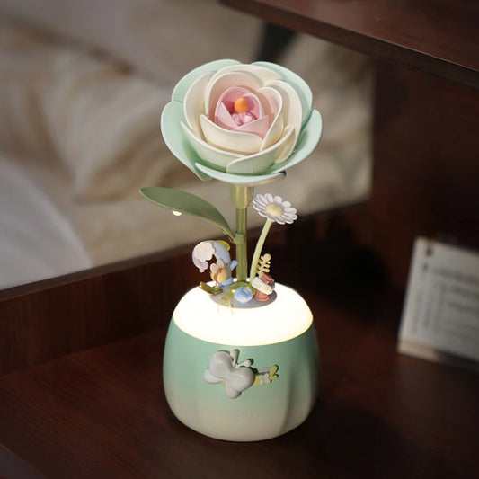 Robotime AF02S Floral Art Minty Camellia Lamp